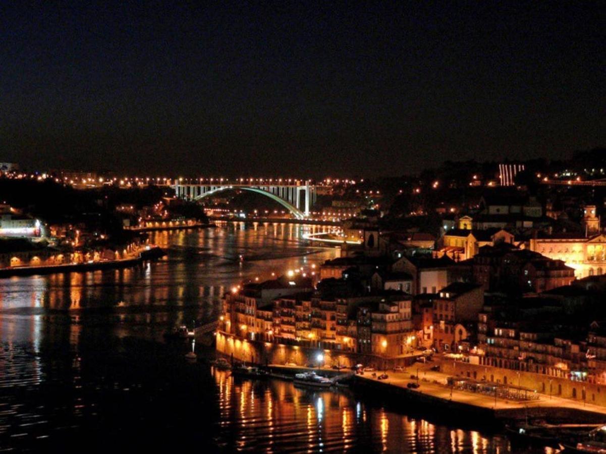 ! Free Parking Street ! Ground Floor With Washer! Porto Exterior foto